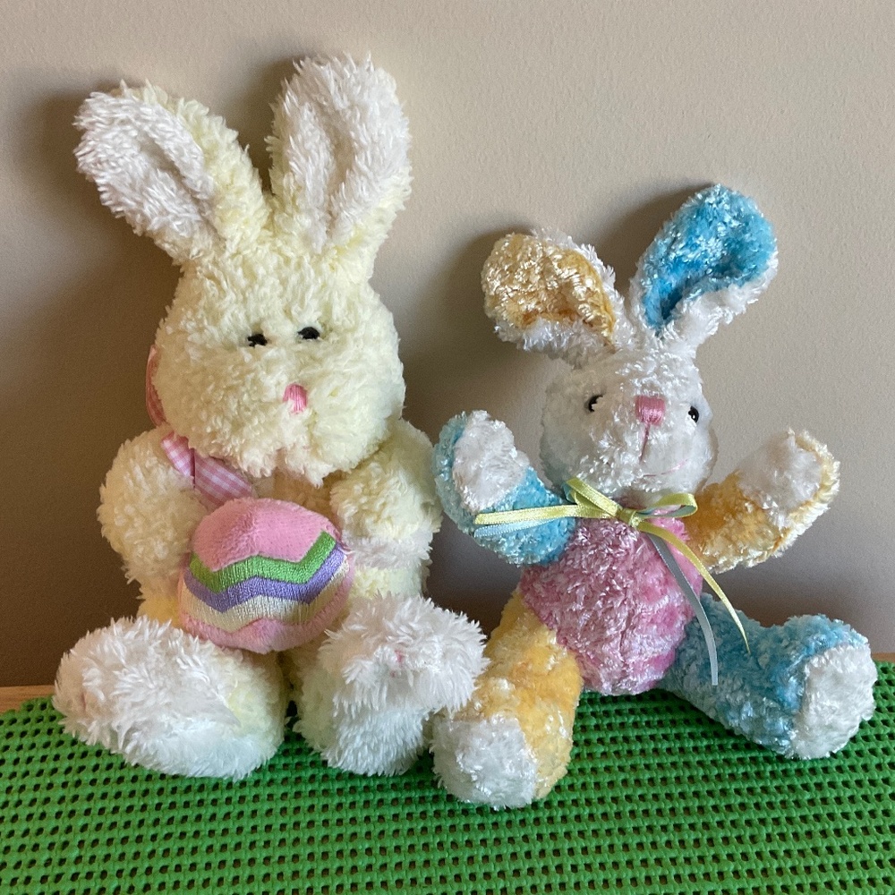 Vintage Easter Plush Bunny Pair Pastel Spring Decor Stuffed Rabbits - Picture 2 of 8
